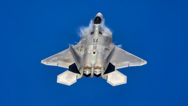 F-22. Image Credit: Creative Commons.