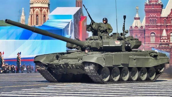 Russian T-90 Tank