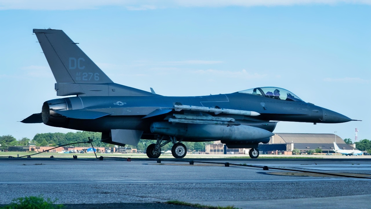 F-16 Fighter
